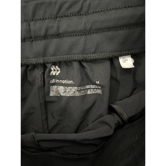 All In Motion Women's Active Light Mid Rise Shorts 4" Black Size Medium - Picture 4 of 6